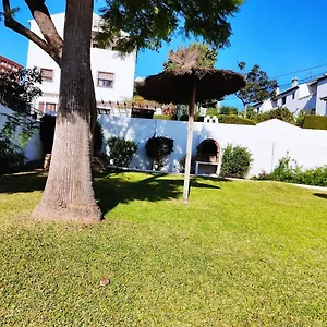 https://apartamentos-don-daniel-benalmadena.es-andalucia.com